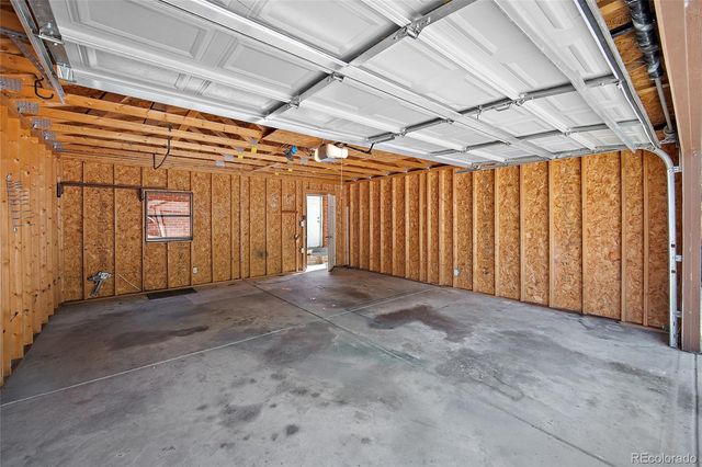 124 W Cheyenne Road, Colorado Springs, CO 80906