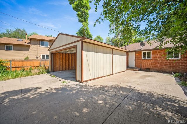 124 W Cheyenne Road, Colorado Springs, CO 80906