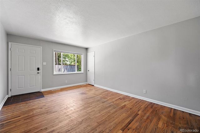 124 W Cheyenne Road, Colorado Springs, CO 80906