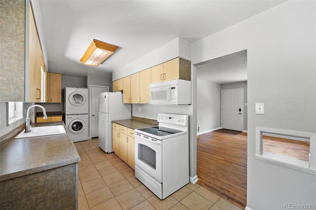 124 W Cheyenne Road, Colorado Springs, CO 80906