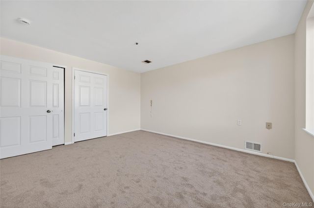 54 School Street 314, Westbury, NY 11590