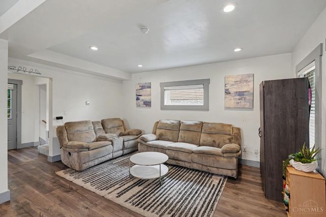 1623 Jonathan Avenue, Cincinnati, OH 45207