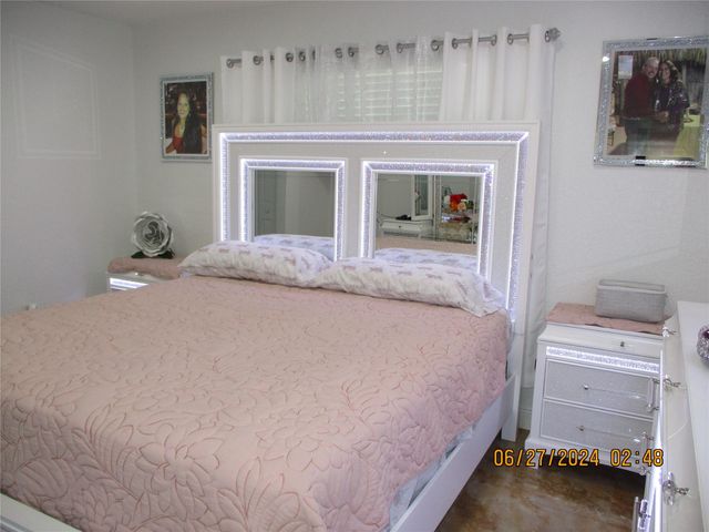 9330 NW 10th Street, Pembroke Pines, FL 33024