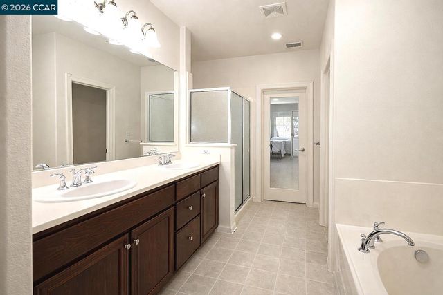 5041 Escalon Cir, Richmond, CA 94803