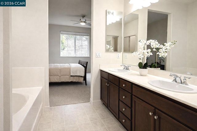 5041 Escalon Cir, Richmond, CA 94803