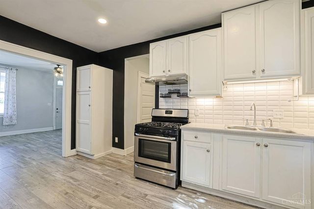 1124 S Eleventh Street, Hamilton, OH 45011