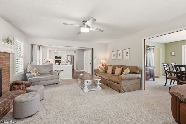 709 Norbury Drive, Hudson, OH 44236