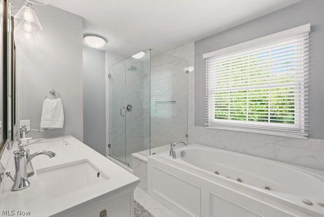709 Norbury Drive, Hudson, OH 44236