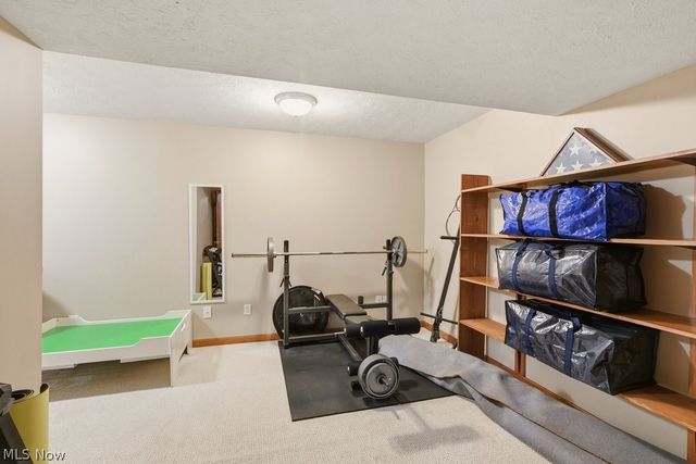 709 Norbury Drive, Hudson, OH 44236