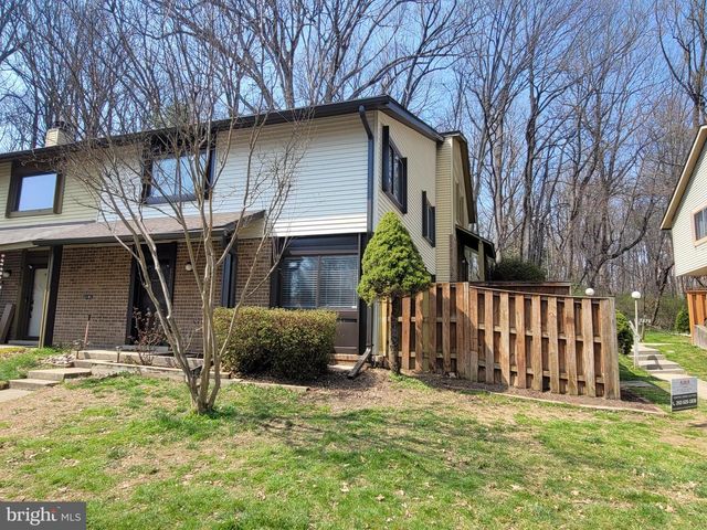 5674 OAK TANAGER CT, Burke, VA 22015