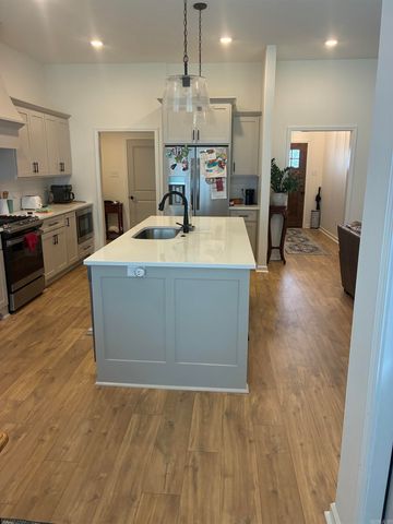 6041 Midway Avenue, Alexander, AR 72002