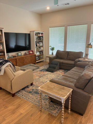 6041 Midway Avenue, Alexander, AR 72002