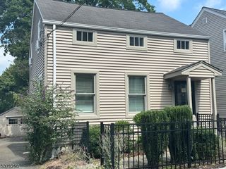 13 Kelly Pl, Stanhope Boro, NJ 07874