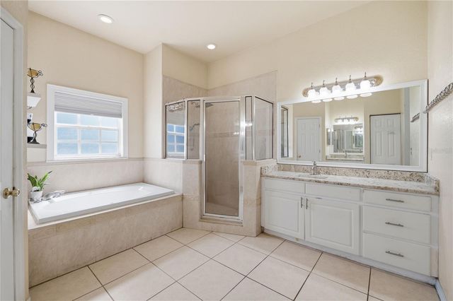 1907 W MOHAWK AVENUE, Tampa, FL 33603