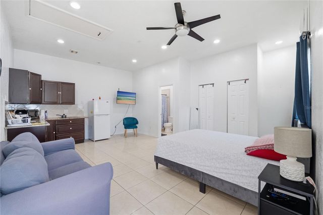 1907 W MOHAWK AVENUE, Tampa, FL 33603