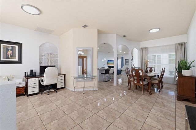 1907 W MOHAWK AVENUE, Tampa, FL 33603