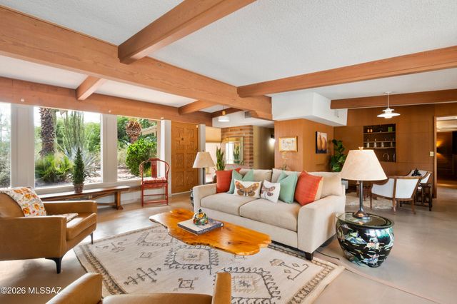6010 N Canyon Drive, Tucson, AZ 85704