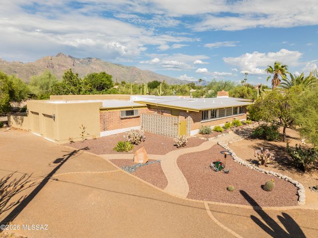 6010 N Canyon Drive, Tucson, AZ 85704