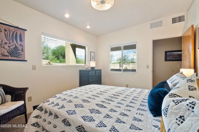 6010 N Canyon Drive, Tucson, AZ 85704