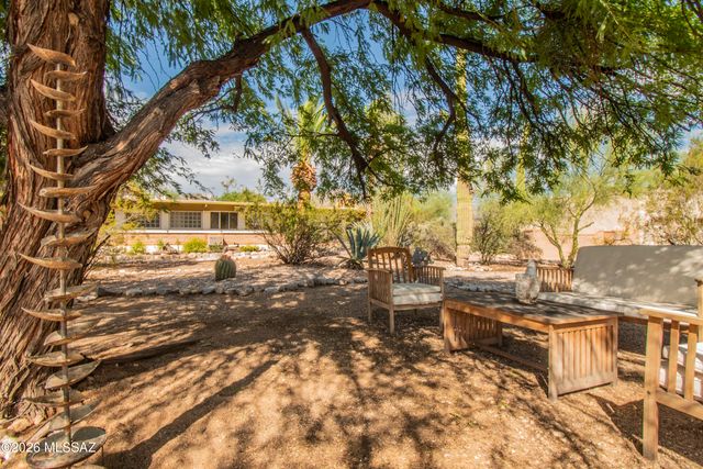 6010 N Canyon Drive, Tucson, AZ 85704