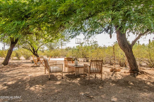 6010 N Canyon Drive, Tucson, AZ 85704