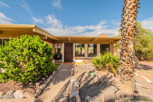 6010 N Canyon Drive, Tucson, AZ 85704