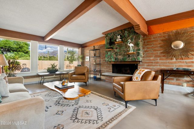6010 N Canyon Drive, Tucson, AZ 85704