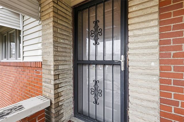 1013 El Rancho Dr, Green Tree, PA 15220