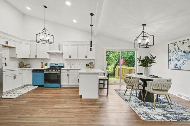 6949 Ash Place, Gary, IN 46403