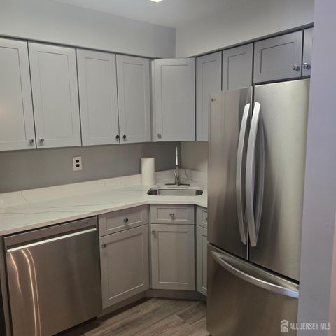 3 Sweetgum Court, South Brunswick, NJ 08824