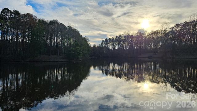 868 Bellegray Road, Clover, SC 29710