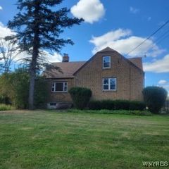 1220 Campbell Boulevard, Amherst, NY 14228