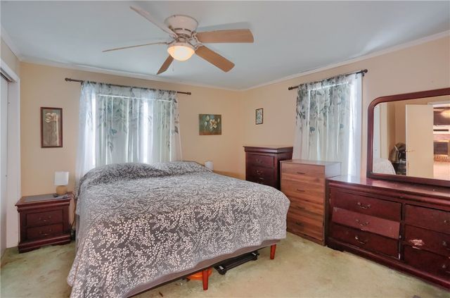 2011 Tony St, Shenango Twp, PA 16101