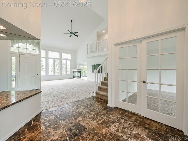 14001 Wayford Run, Shelby Charter Township, MI 48315