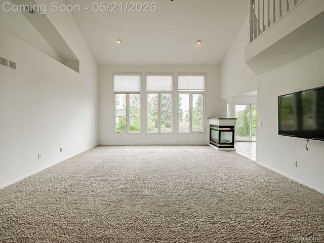 14001 Wayford Run, Shelby Charter Township, MI 48315