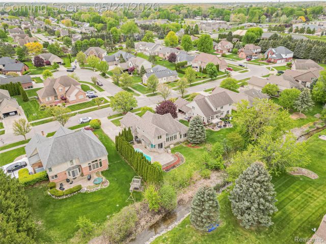 14001 Wayford Run, Shelby Charter Township, MI 48315