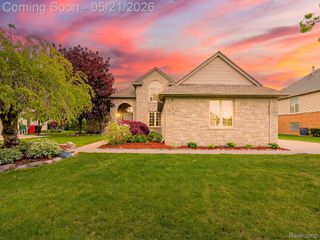14001 Wayford Run, Shelby Charter Township, MI 48315