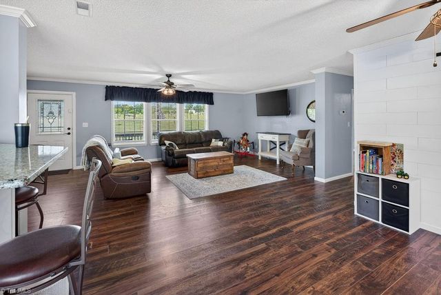 135 Blueridge View Lane, Mount Airy, NC 27030