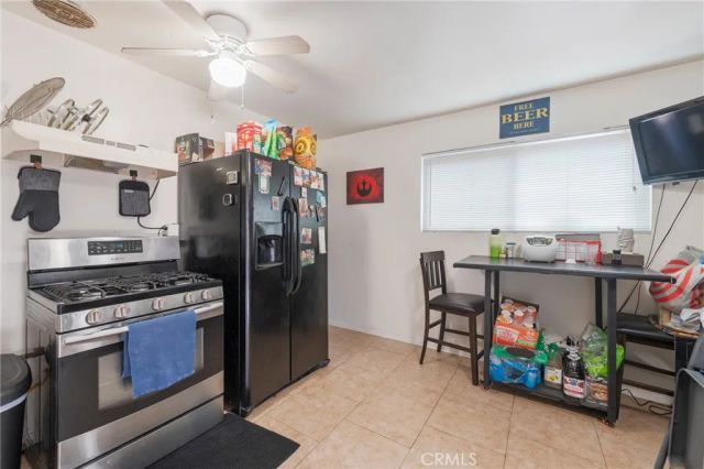 851 W Crestwood, San Pedro, CA 90731