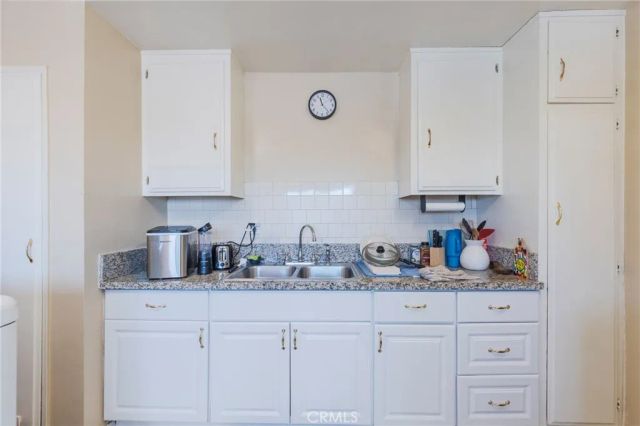 851 W Crestwood, San Pedro, CA 90731