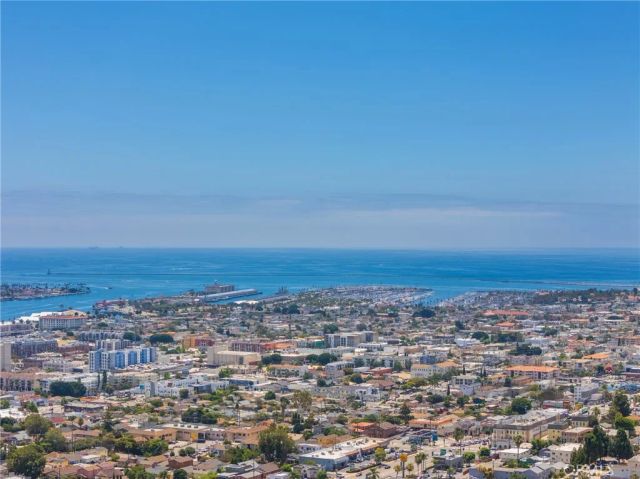 851 W Crestwood, San Pedro, CA 90731