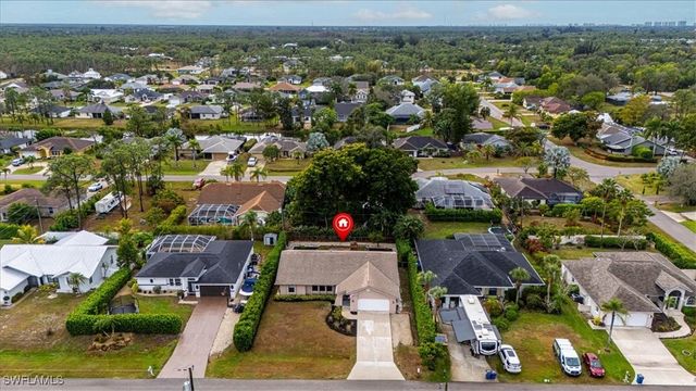 10590 Woodchuck LN, Bonita Springs, FL 34135