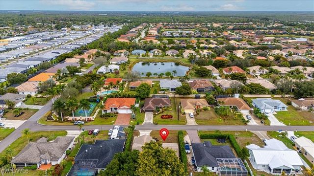 10590 Woodchuck LN, Bonita Springs, FL 34135