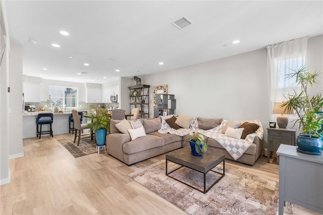 45763 Via Nubes, Temecula, CA 92592