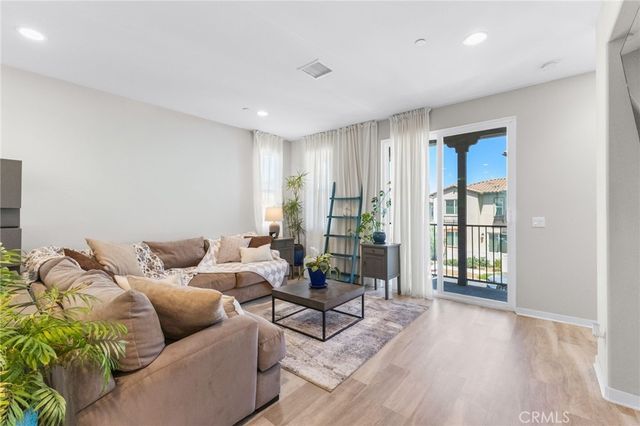 45763 Via Nubes, Temecula, CA 92592