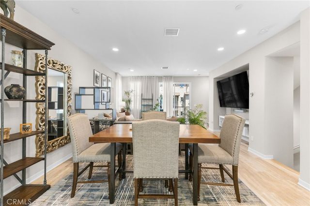 45763 Via Nubes, Temecula, CA 92592