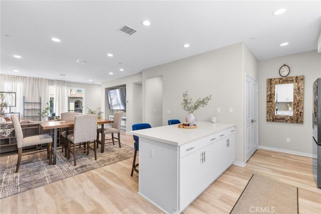 45763 Via Nubes, Temecula, CA 92592