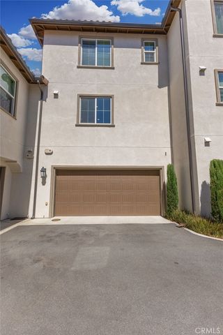 45763 Via Nubes, Temecula, CA 92592