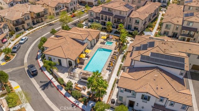 45763 Via Nubes, Temecula, CA 92592