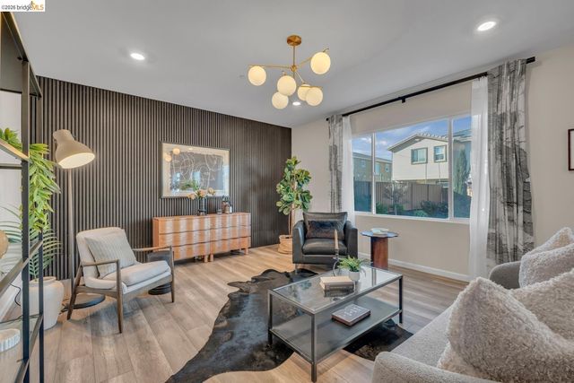 5603 Trinity Lakes LN, Antioch, CA 94531